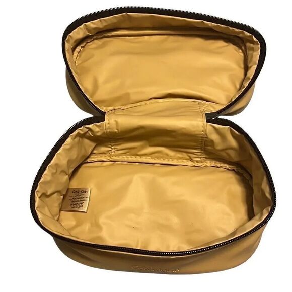 Calvin Klein ditty bag - Picture 4 of 5